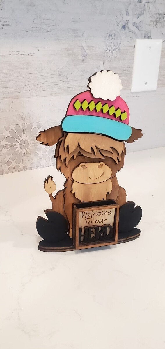Highland Cow Interchange, DIY or Finished Highland Cow, Seasonal Cow Decor, Interchangeable Shelf Sitter, Highland Cow Shelf Decoration