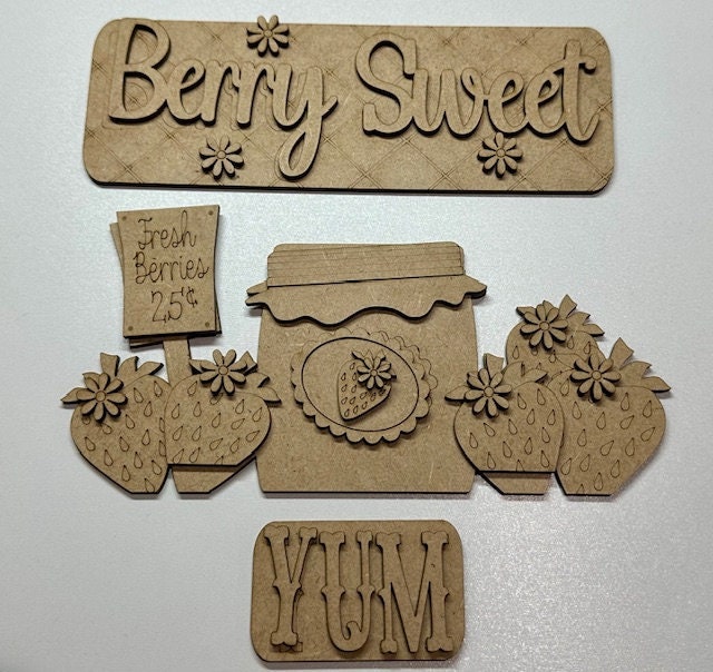 Berry Sweet Interchangeable Farmhouse Truck Insert, Seasonal Truck, Truck Kit, Interchangeable DIY Kit, Unfinished KIT, Strawberry, Craft