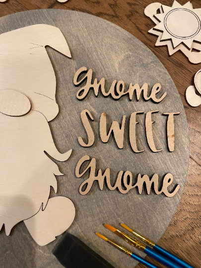 Gnome Interchangeable paint kit/ DIY KIT Door hanger /Gnome Seasons / DIY Paint