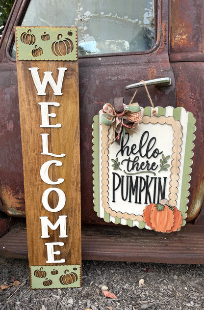 DIY Welcome Fall Pumpkin Porch Leaner