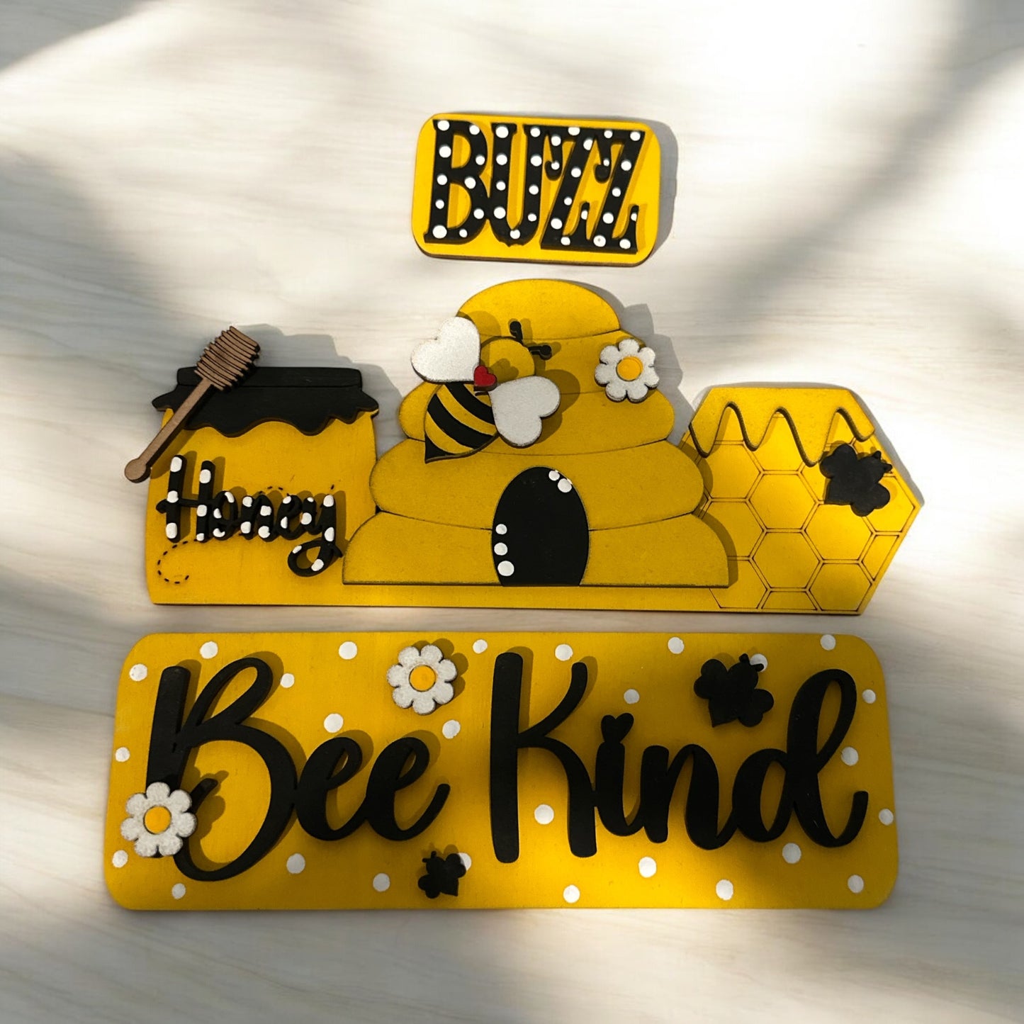 BEE KIND | Interchangeable Farmhouse Truck Insert | WS