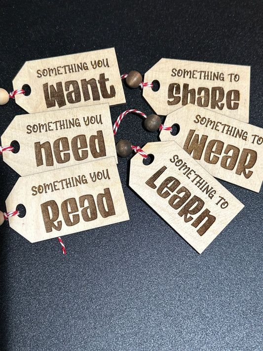Personalized Present Tags / Wooden Name Tags / Kids Christmas Tags / Want wear need read / Present Tags