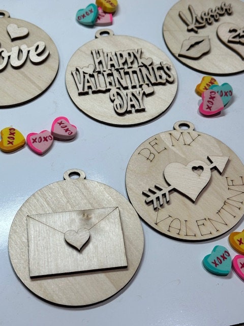 Valentine’s Day Ornaments, Single Love Ornaments, Romantic Valentine Decor, Heart-Shaped Gifts, Wooden DIY Ornaments