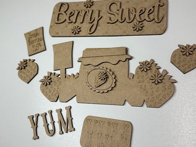 Berry Sweet Interchangeable Farmhouse Truck Insert, Seasonal Truck, Truck Kit, Interchangeable DIY Kit, Unfinished KIT, Strawberry, Craft