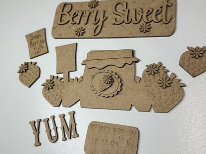 Berry Sweet Interchangeable Farmhouse Truck Insert, Seasonal Truck, Truck Kit, Interchangeable DIY Kit, Unfinished KIT, Strawberry, Craft