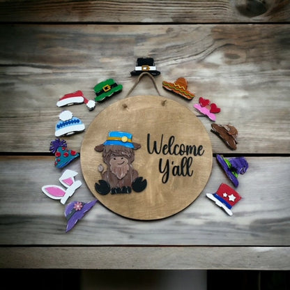 Welcome Yall Highland Cow /18 in round sign/home Decor/Interchangeable Highland Cow Interchangeable Sign/Interchangeable/All seasons sign