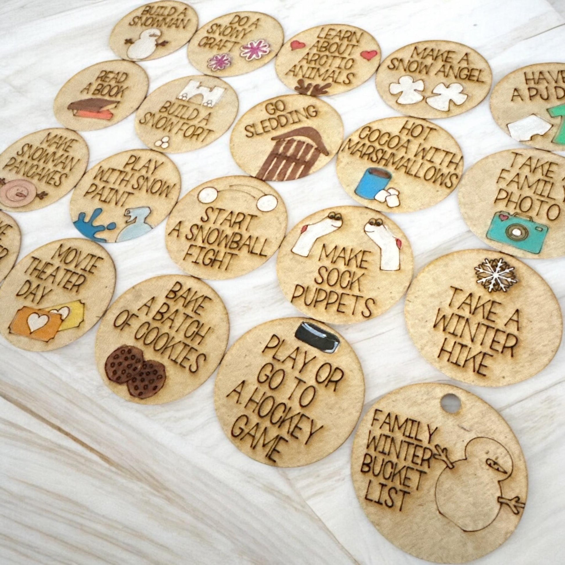 Family winter Token Set, Holiday Tokens, Christmas Ideas, Bucket List Tokens, Festive Holiday Activities, Christmas Game, Family Fun