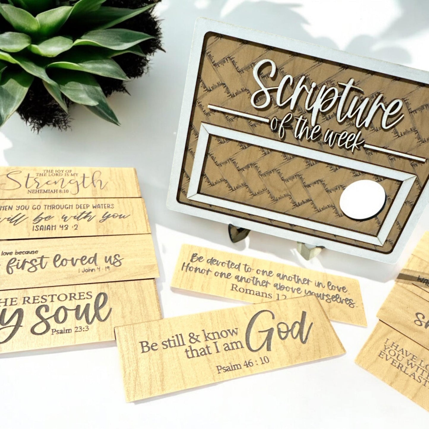 Interchangeable Scripture of the Week Sign: 10 Biblical Verses