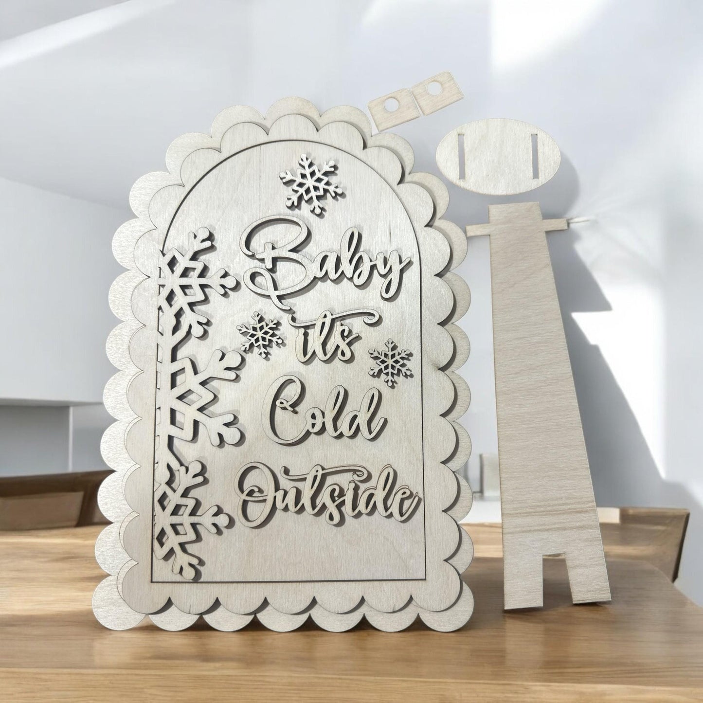 DIY Scalloped Arch Sign Frame: Interchangeable Home Decor