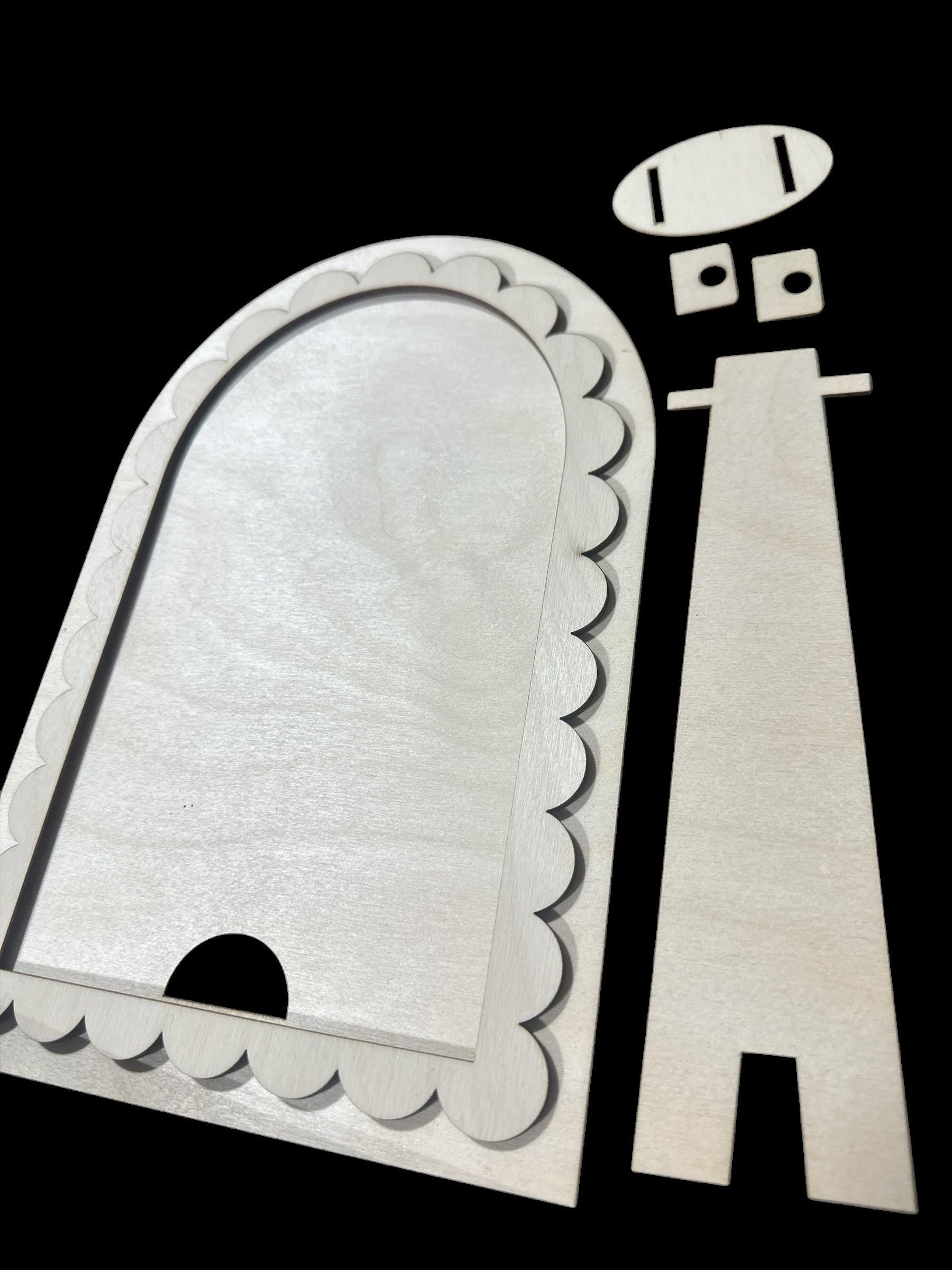DIY Scalloped Arch Sign Frame: Interchangeable Home Decor