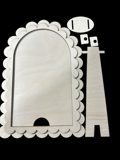 DIY Scalloped Arch Sign Frame: Interchangeable Home Decor
