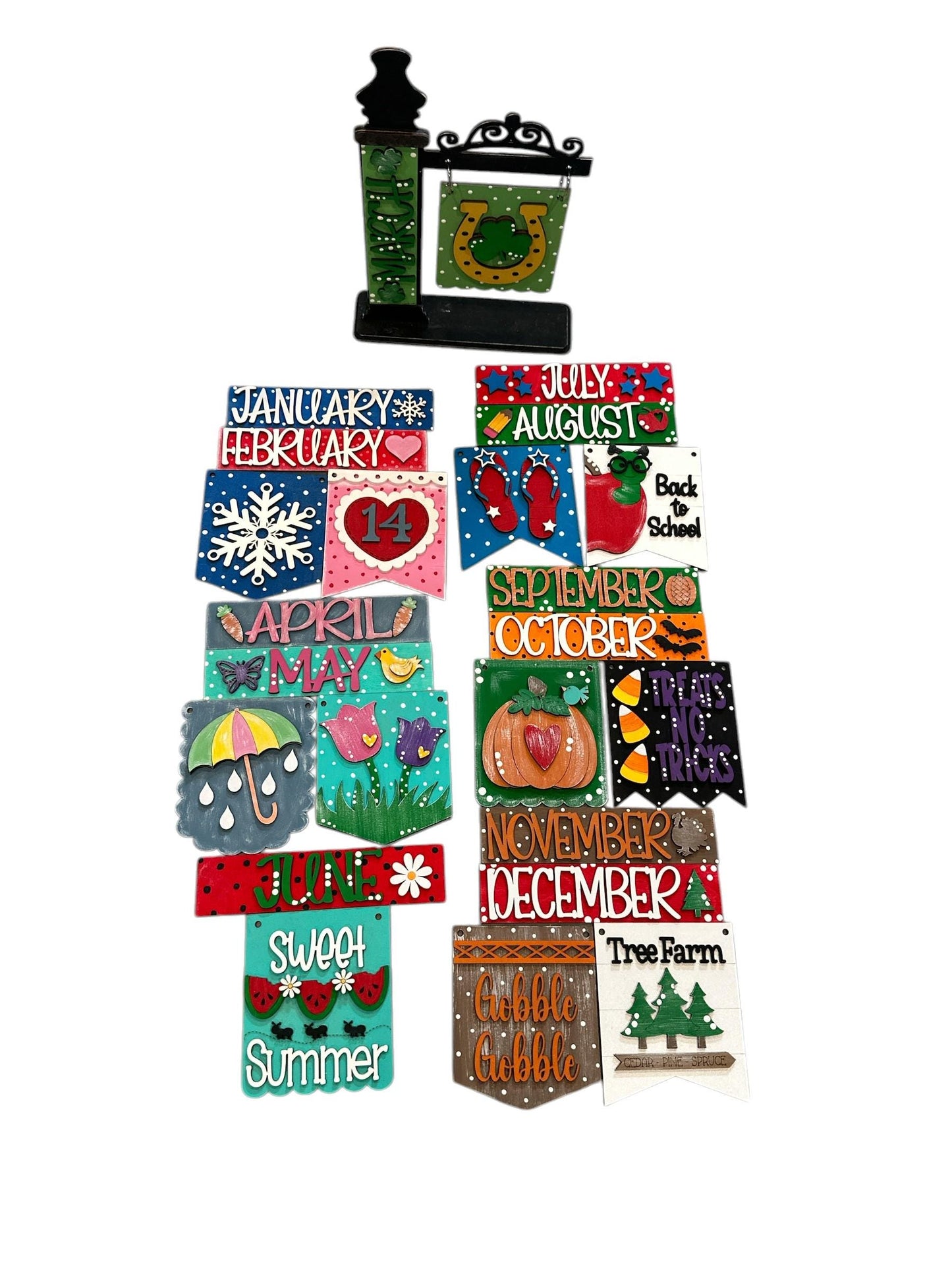 Interchangeable Seasonal Sign: 12-Month Hanging Decor