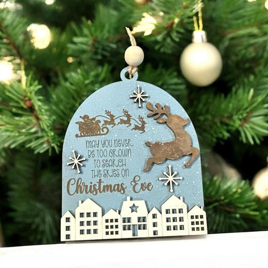 Hand-Painted Reindeer Ornament: Whimsical Christmas Tree Decoration