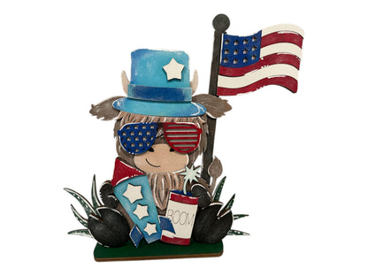 Patriotic Highland Cow Shelf Sitter: 4th of July Farmhouse Decor