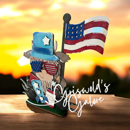 Patriotic Highland Cow Shelf Sitter: 4th of July Farmhouse Decor