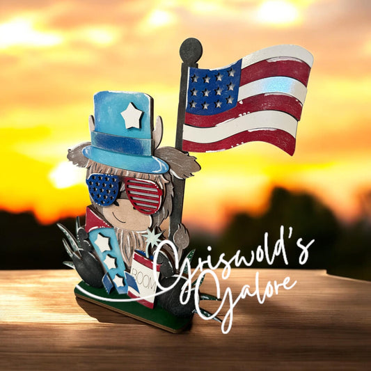 Patriotic Highland Cow Shelf Sitter: 4th of July Farmhouse Decor