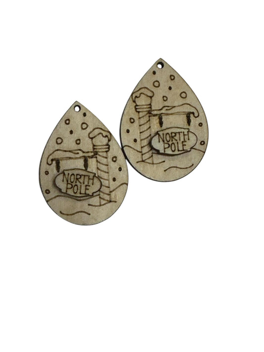 DIY North Pole Wooden Earrings: Engraved Birch Blanks