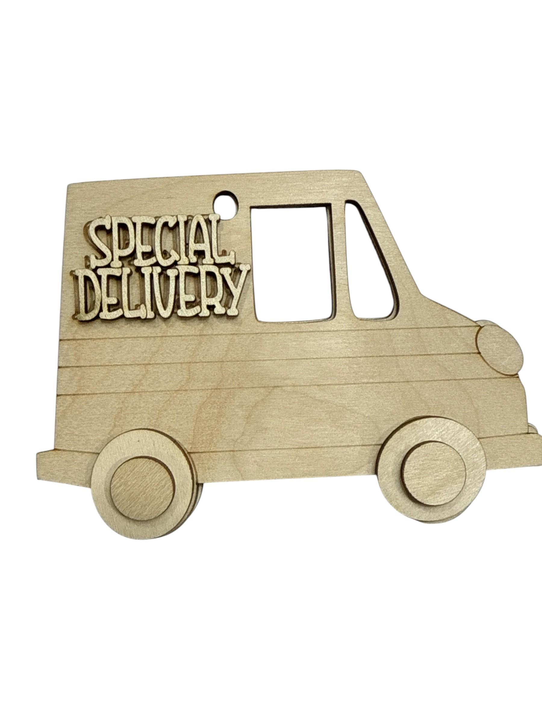DIY Special Delivery Gift Card Holder Ornament: Truck Design