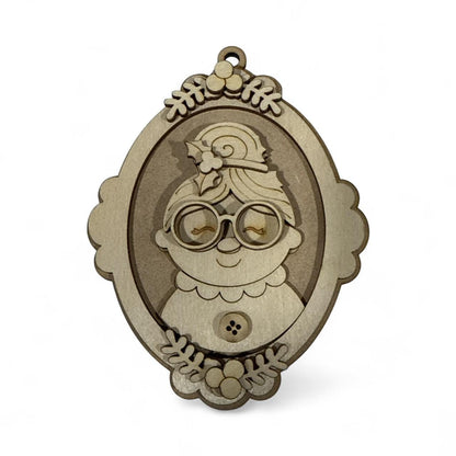 Unfinished Santa & Mrs. Claus Ornament: DIY Christmas Tree Decoration