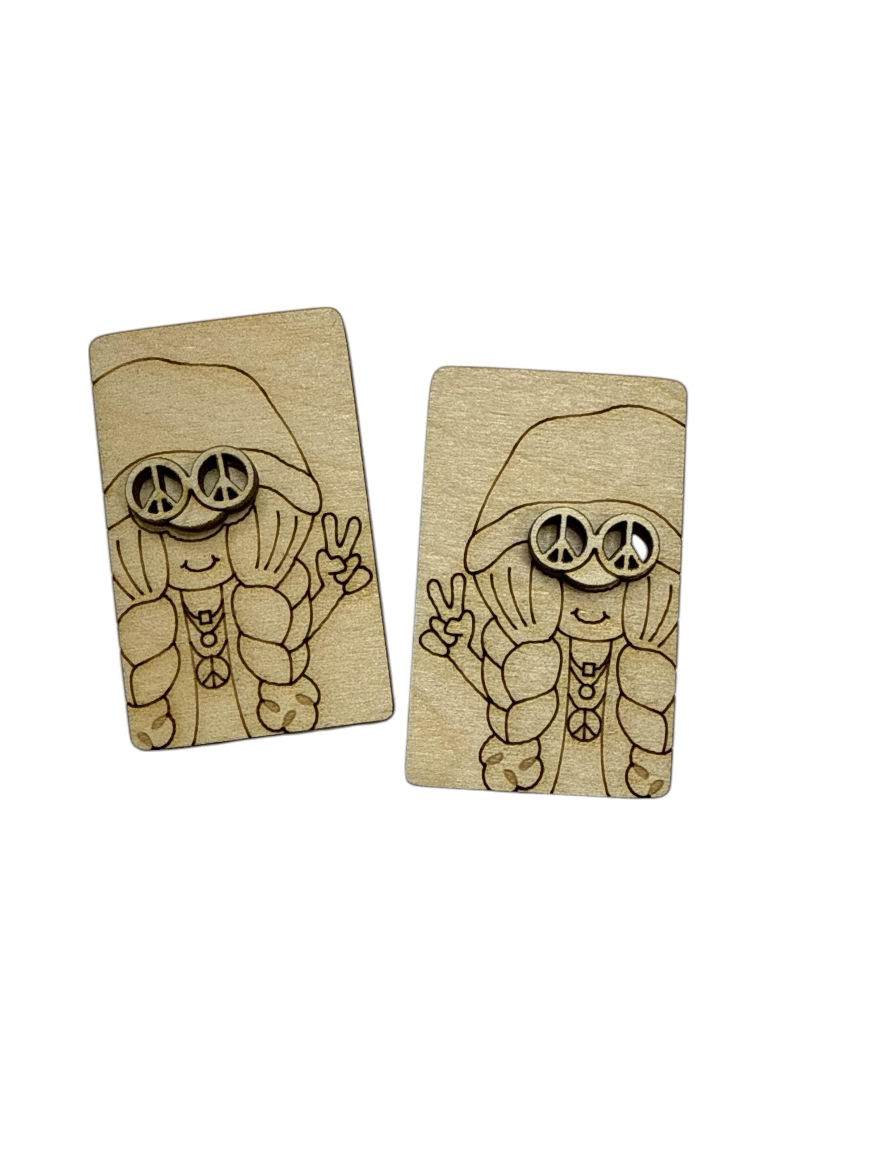 DIY Peace Sign Hippie Girl Clip Laser Blank Hair Clip Pieces, Gnome Wooden Blank Clip, Wood is Ready to Paint, Laser Cut, Claw Clip. 2"