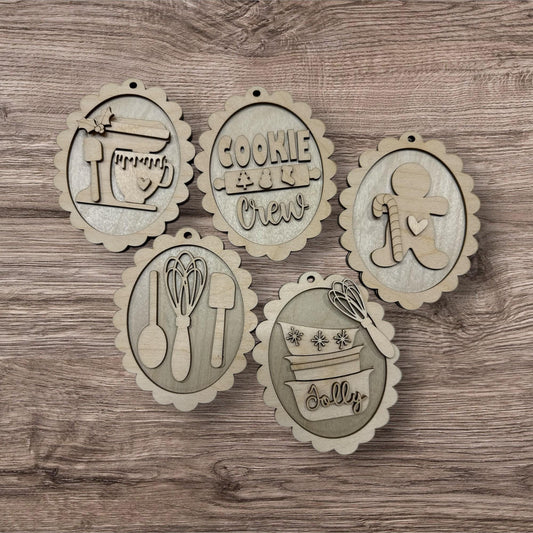 Christmas Baking Unfinished, Christmas Baking Ornaments, DIY Christmas Baking, Mixing bowls, Baking Spirits