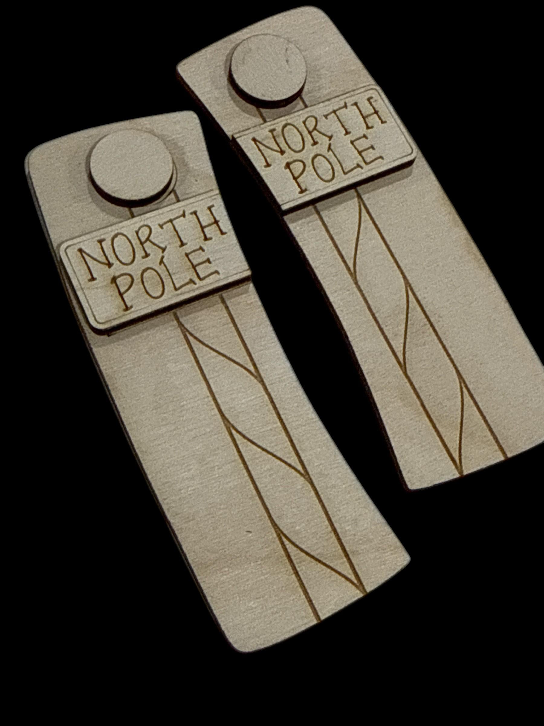 DIY North Pole Claw Clip, Christmas North Pole, Claw Clip Unfinished Wood Laser Cut Blank, 4" claw Clip, North Pole Claw clip unfinished