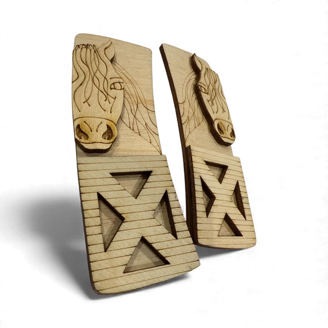 DIY Horse barn Claw Clip: Unfinished Wood Laser Cut Blank
