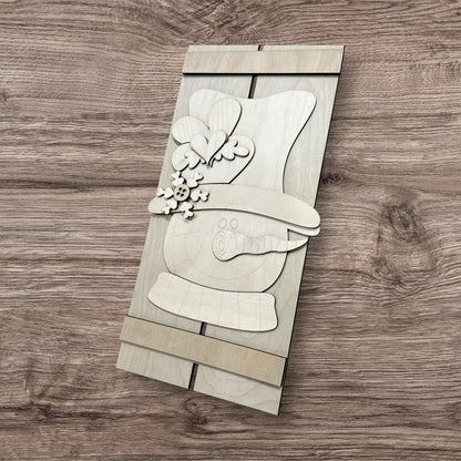 DIY Snowman Love Valentine: Pallet Door Hanger