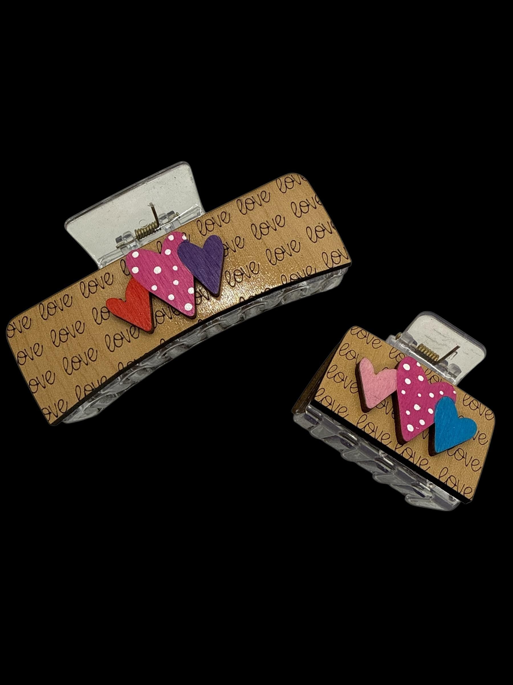 Hearts Love Valentine, Handpainted Wooden Claw clip, 2" and 4", Valentine Lovers, Hearts for love, Valentine