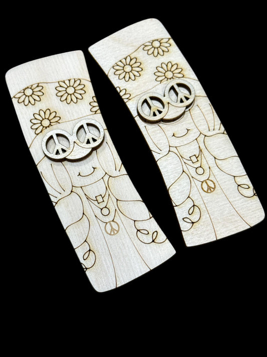 DIY Hippie Girl Claw Clip, Laser Wood Laser Blank Hair Clip Pieces, Unfinished Hair Clip, Wood is Ready to Paint, 4"