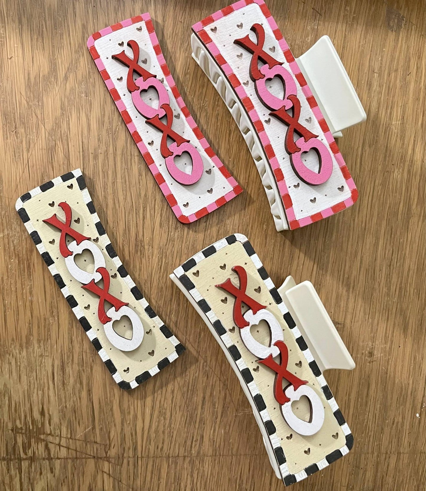 DIY XO XO Valentine, Unfinished Claw clip, 2" and 4", Valentine Claw Clip, Checkered Xoxo, ready to pain claw clip