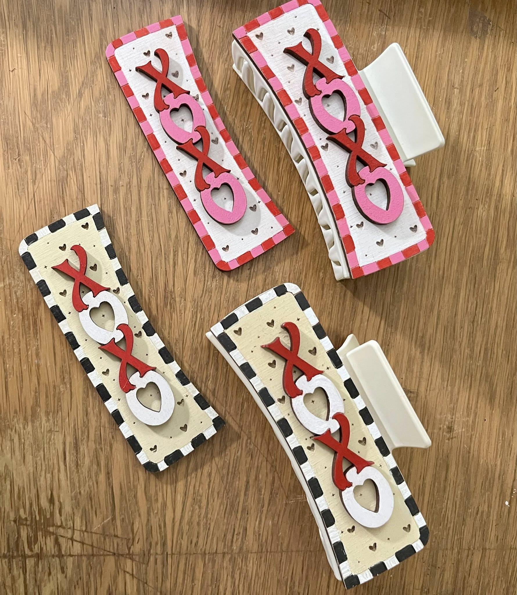 DIY XO XO Valentine, Unfinished Claw clip, 2" and 4", Valentine Claw Clip, Checkered Xoxo, ready to pain claw clip