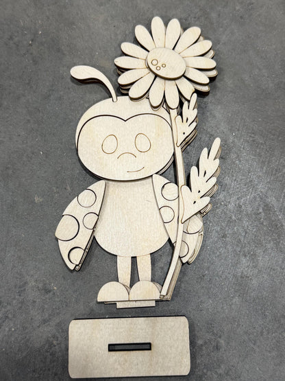 DIY Lady Bugs Shelf Sitter, Kids, Shelf Sitters, Summer, Crafting, Unfinished Wood, Lady Bug with Flowers, Flower, Cute