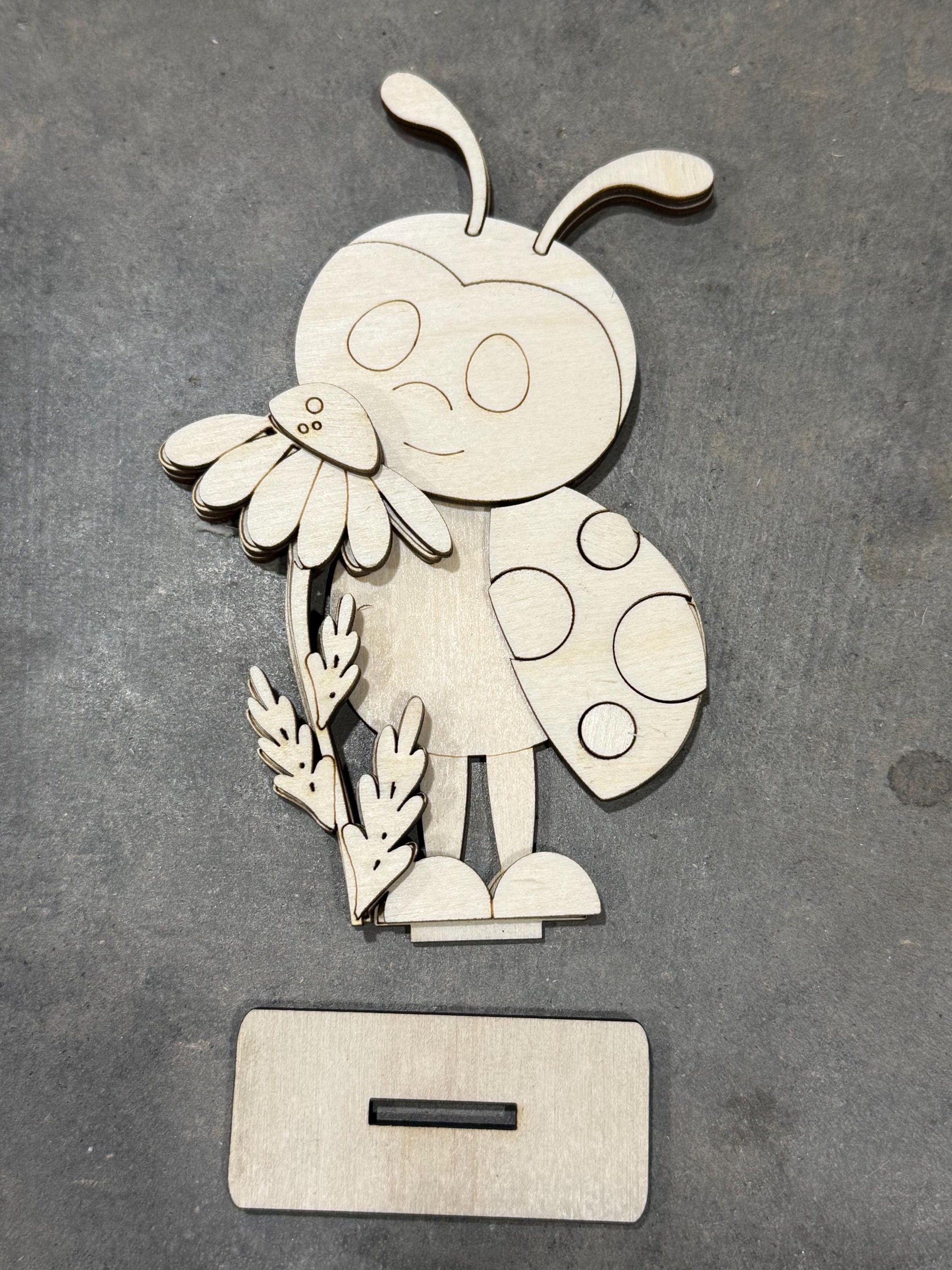 DIY Lady Bugs Shelf Sitter, Kids, Shelf Sitters, Summer, Crafting, Unfinished Wood, Lady Bug with Flowers, Flower, Cute