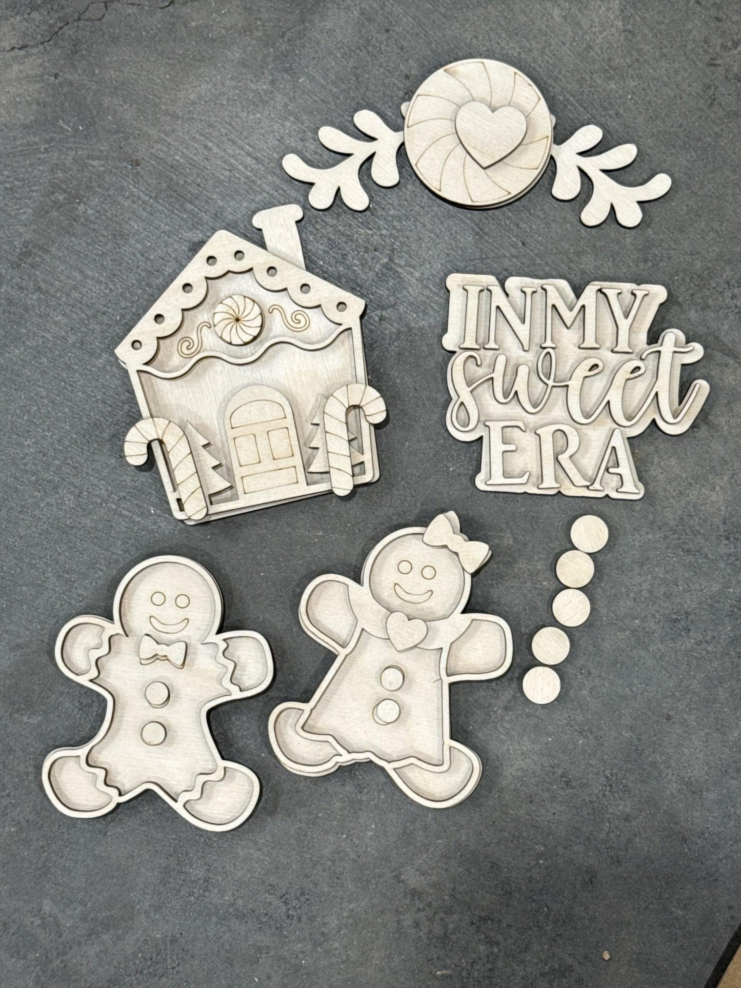 DIY Gingerbread Charms for Wooden Beach Tote Bag, DIY Bag Charms