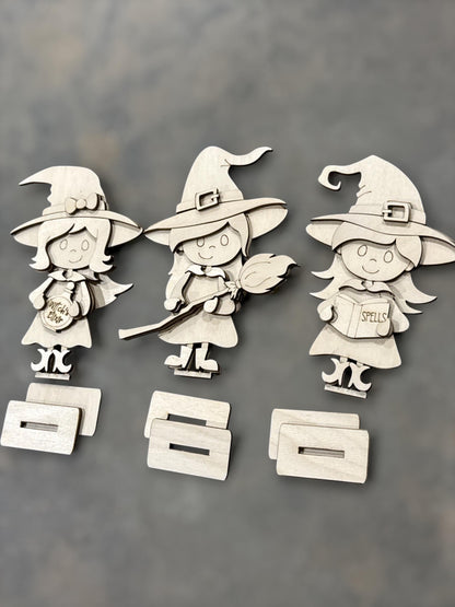 DIY Cute little Witch Shelf Sitter, Halloween, witches Tiered Tray