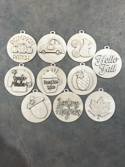 DIY Fall Season Ornament: DIY Pumpkin Spice Hello Fall