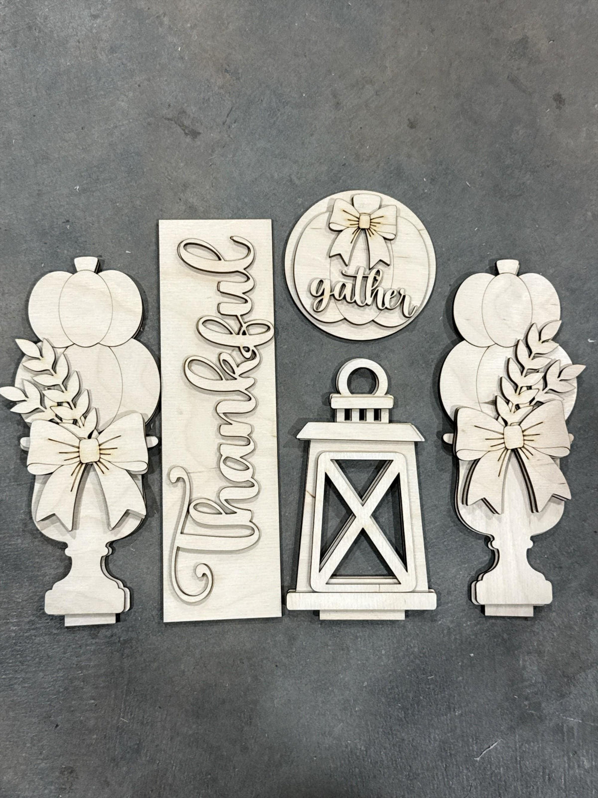 DIY Thankful Barn Door Interchangeable Insert for Barn Door Decor