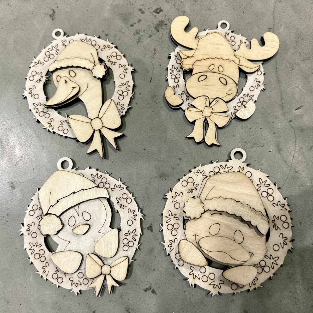 DIY Wreath Animals Ornament: Unfinished