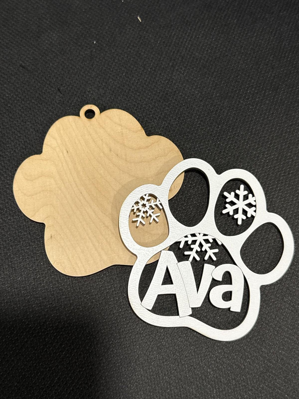 DIY Dog Paw Personalized Ornament, Unfinished