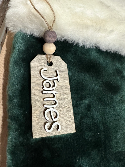 Personalized Wooden Name Tags / Stocking Tag / Wooden Name Tags / Christmas Labels / Wooden Present / Present Tags