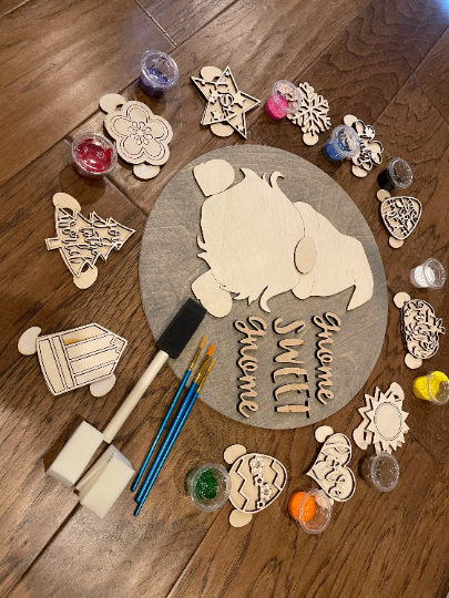 Gnome Interchangeable paint kit/ DIY KIT Door hanger /Gnome  Seasons / DIY Paint