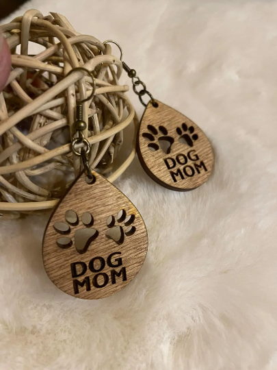 DOG MOM DIGITAL EARRING FILE