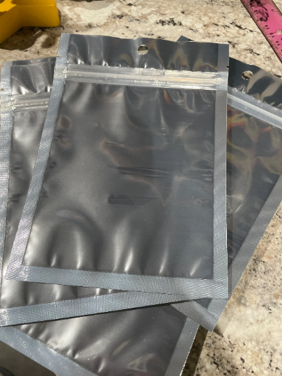 50ct 5x7 Shiny Mylar Holographic Metallized Foil Zip Bags, Smell Proof, Clear Front