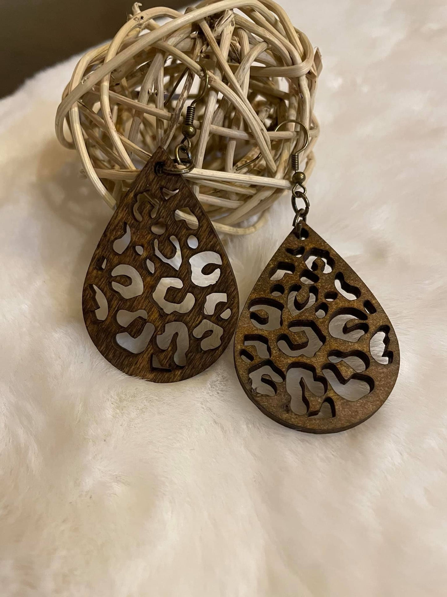 Digital File / Leopard SVG Earring / Leopard Tear Drop Earring png / Round and Teardrop / Digital / SVG